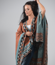 Load image into Gallery viewer, Varianna Sandstone Knitted Shawl